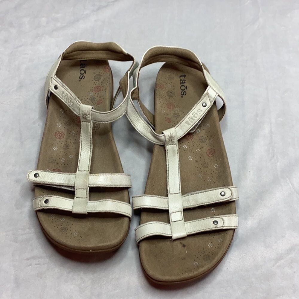 Taos Footwear Leather Double T-strap Sandal 10 - Picture 2 of 12